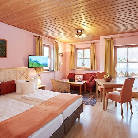 Land- Und Aktivhotel Altmuehlaue باد روداخ المظهر الخارجي الصورة